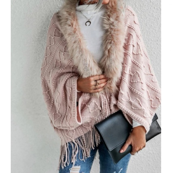 Sweaters - Boho vegan fur sweater cardigan open poncho